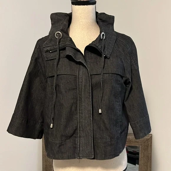 Sandro Cropped Denim Jacket - Picture 3 of 14